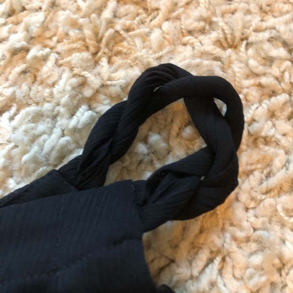 𝅺New with tags Ana blouse - Picture 6 of 8